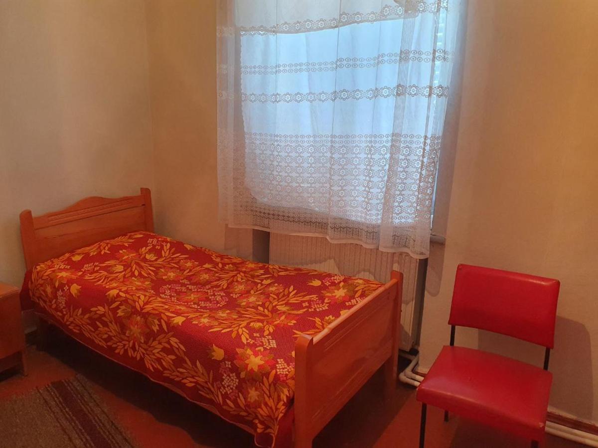 Firuza Hostel Borjomi Luaran gambar
