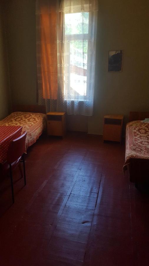 Firuza Hostel Borjomi Luaran gambar