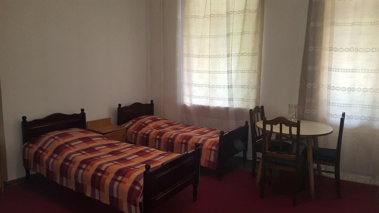Firuza Hostel Borjomi Luaran gambar