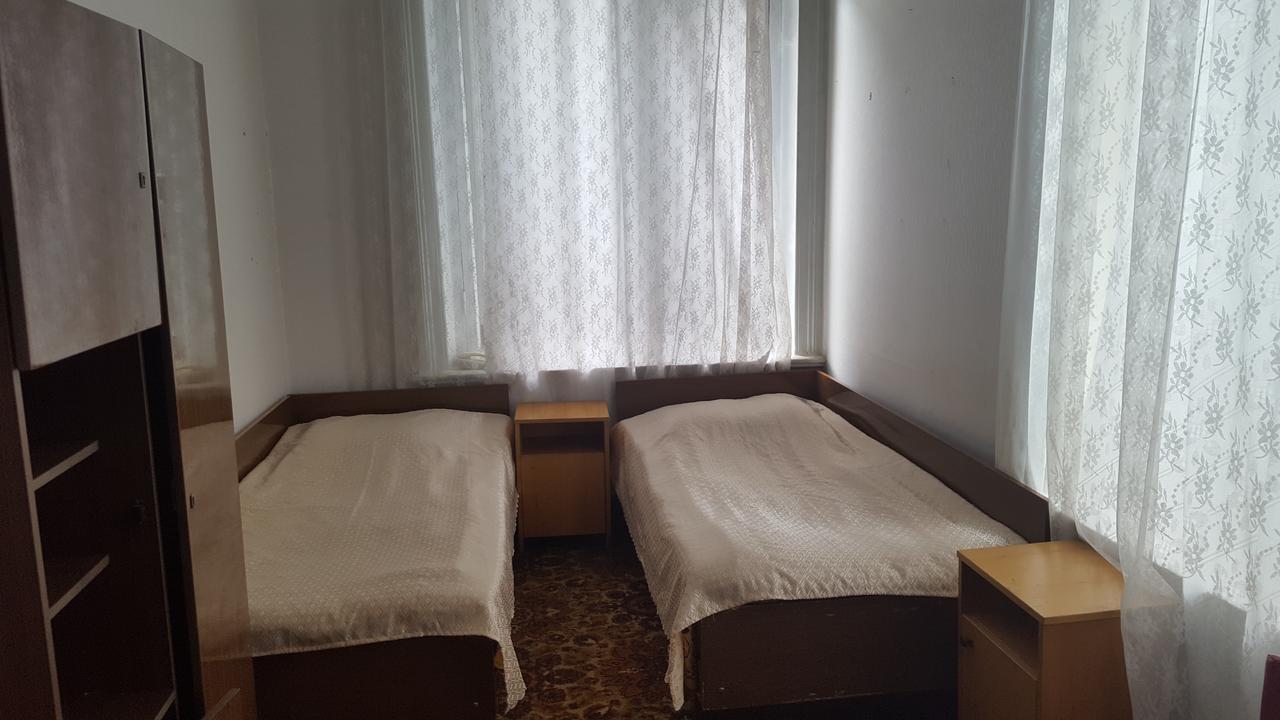 Firuza Hostel Borjomi Luaran gambar