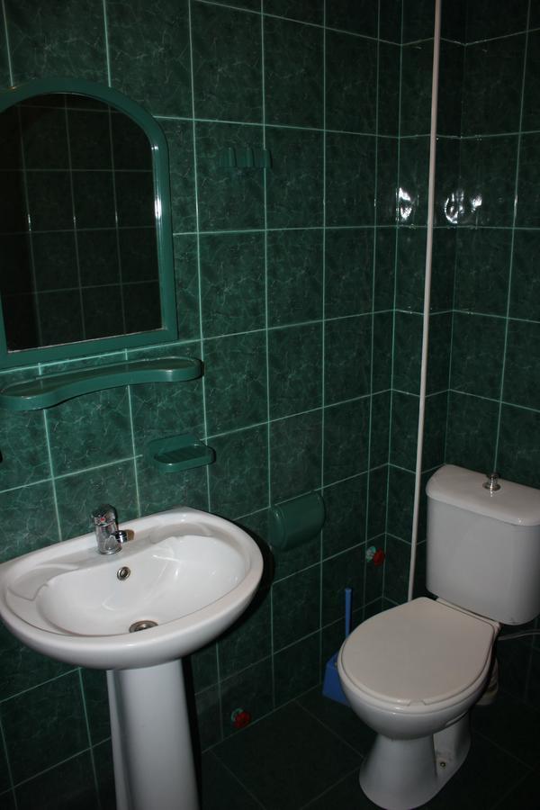 Firuza Hostel Borjomi Luaran gambar