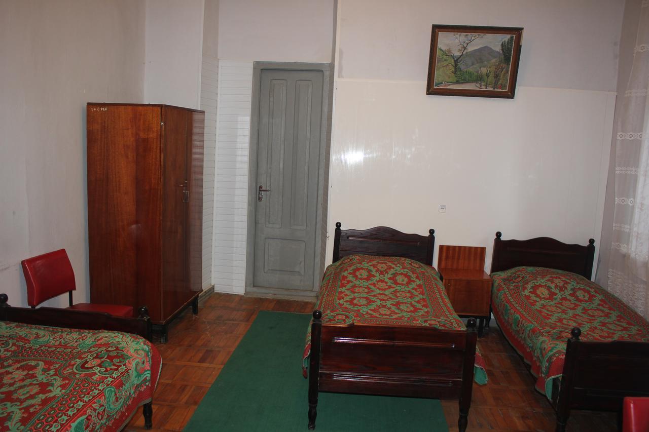 Firuza Hostel Borjomi Luaran gambar
